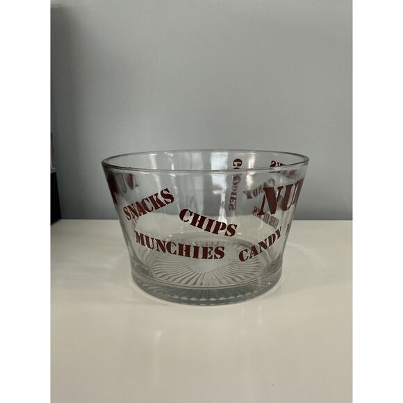 Vtg. Wheaton Heavy Glass Munchie Food Snack Nut Bowl Starburst Bottom 70's - Picture 2 of 6